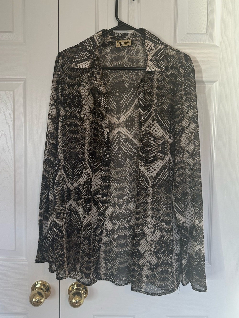Show Me Your Mumu Snake Print Blouse – Size Small
